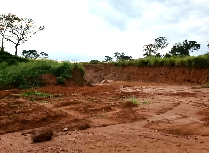 Crise environnementale à Sosso-Nakombo : l'impact de l'exploitation minière