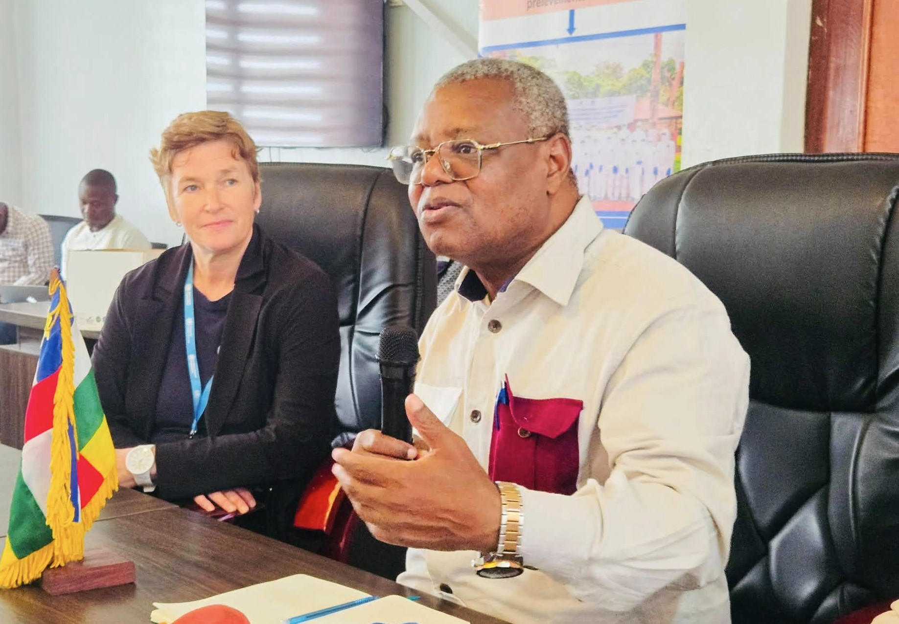 Visite du Ministre de la Santé à l'Hôpital Elisabeth Domitien