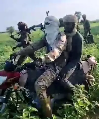 Base militaire détruite à Amdafock : rebelles et mercenaires russes impliqués