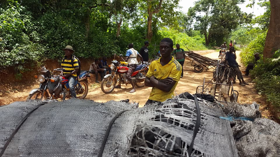 Habitants de Mboko dénoncent des frais imposés à un barrage routier