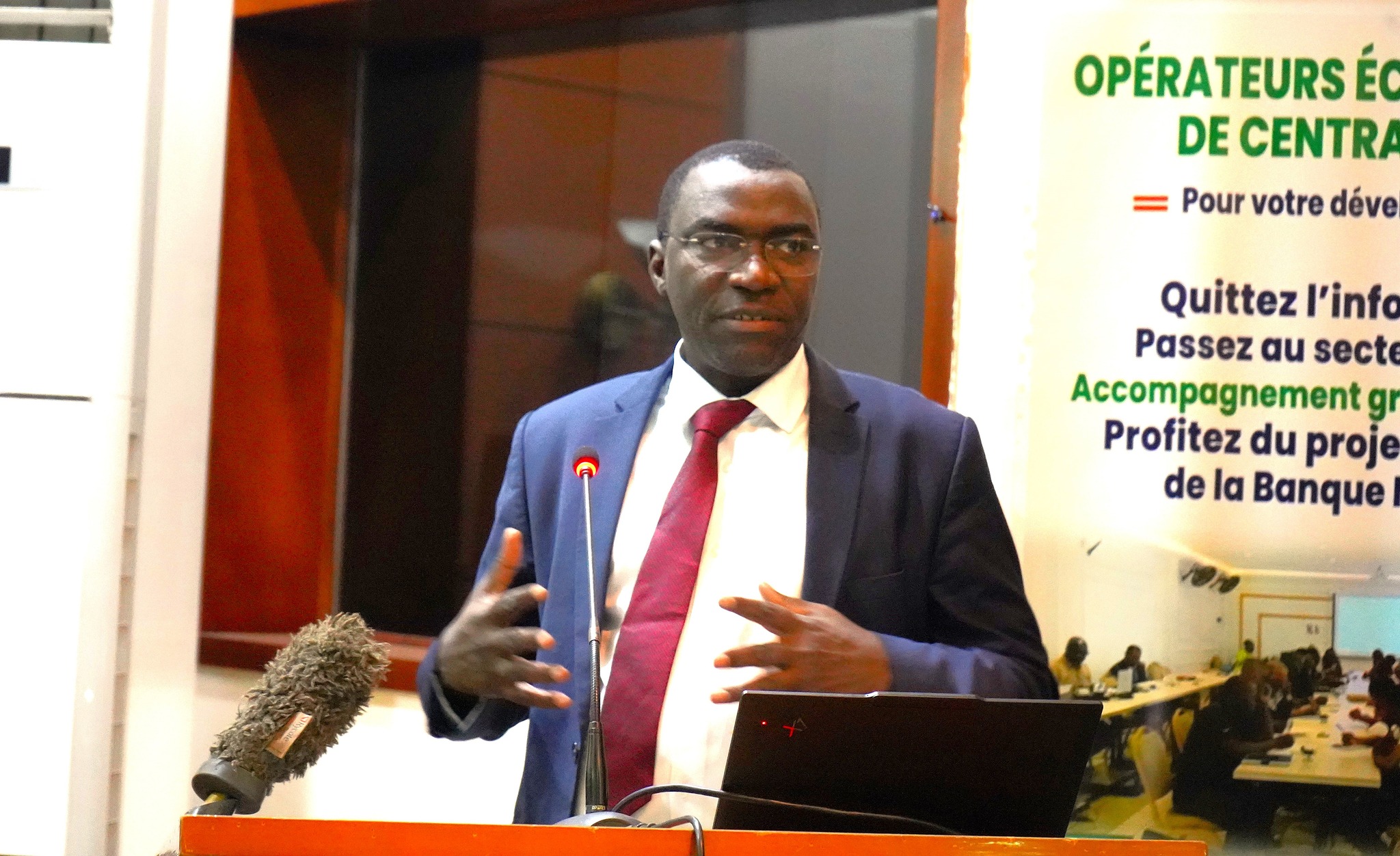 Améliorer le climat des affaires en République centrafricaine : les défis soulevés lors d'une table ronde